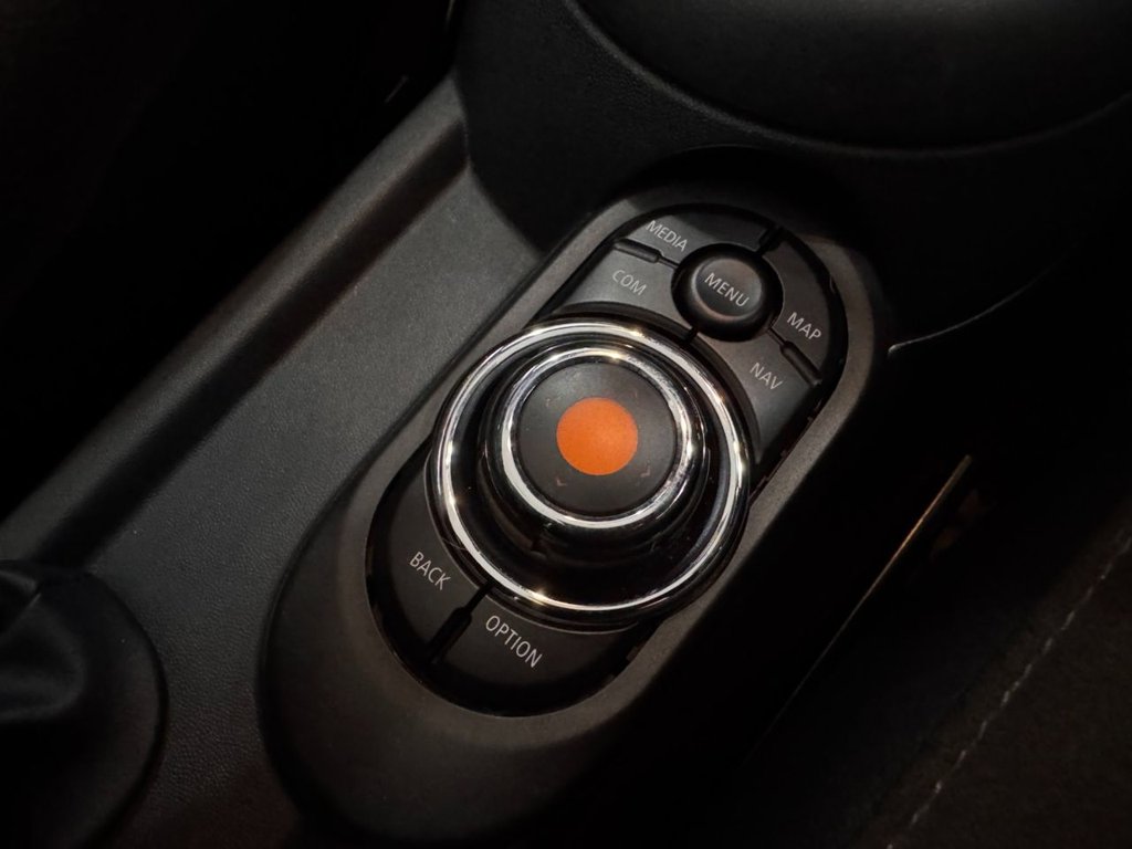 Used MINI Convertible 2020 for sale - 78068565: Photo 45