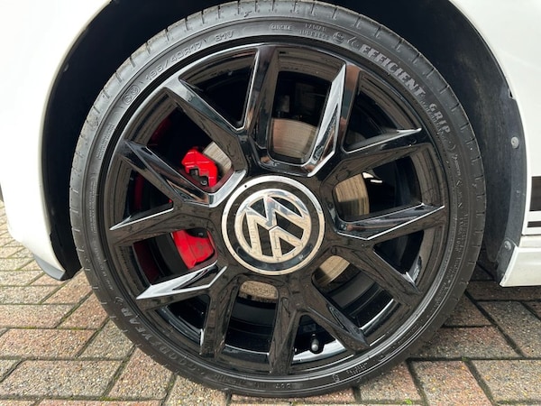 Used Volkswagen up! 2018 for sale - 73436177: Photo 16