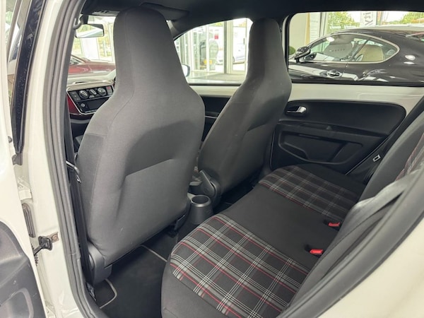 Used Volkswagen up! 2018 for sale - 73436177: Photo 22