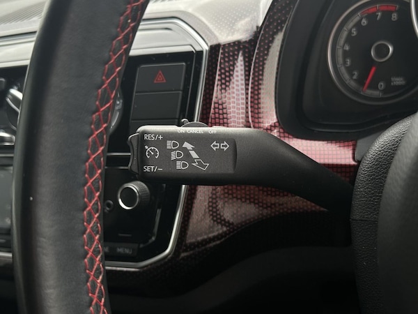 Used Volkswagen up! 2018 for sale - 73436177: Photo 45