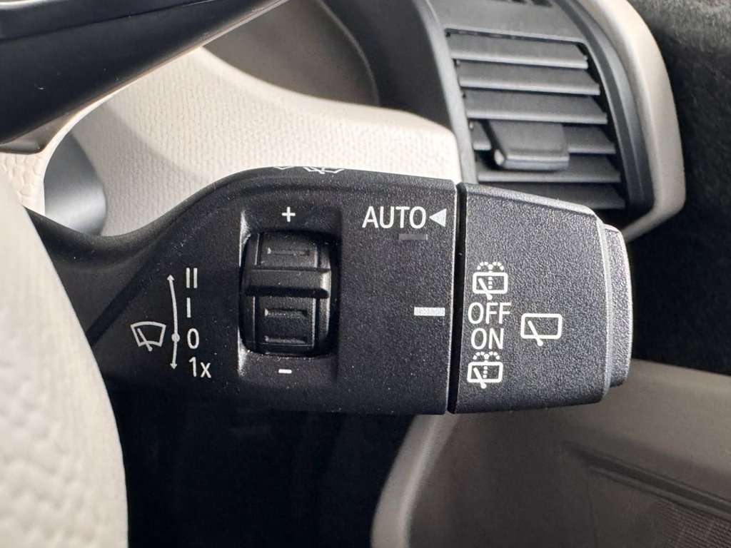 Used BMW i3 2018 for sale - 77904870: Photo 38