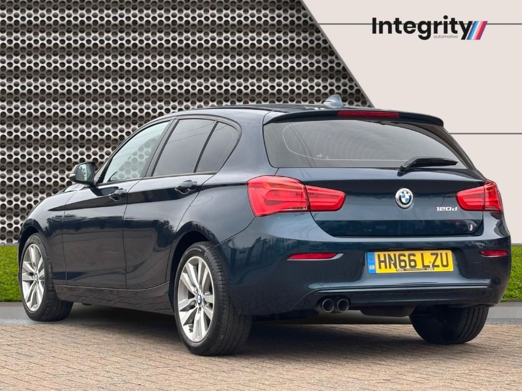 Used BMW 1 Series 2016 for sale - 77621401: Photo 2
