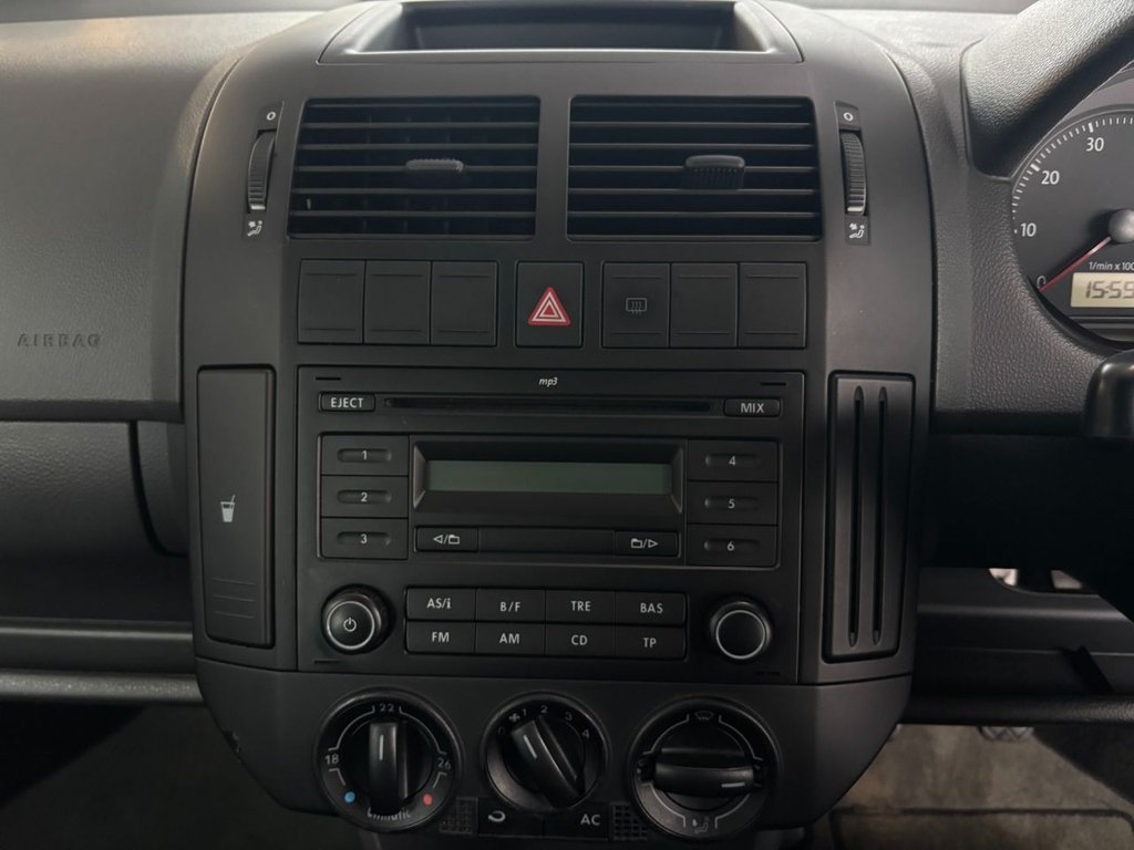 Used Volkswagen Polo 2007 for sale - 77056276: Photo 14