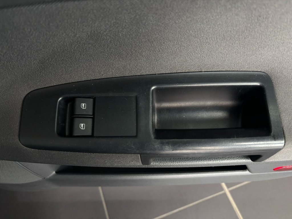 Used Volkswagen Polo 2007 for sale - 77056276: Photo 43