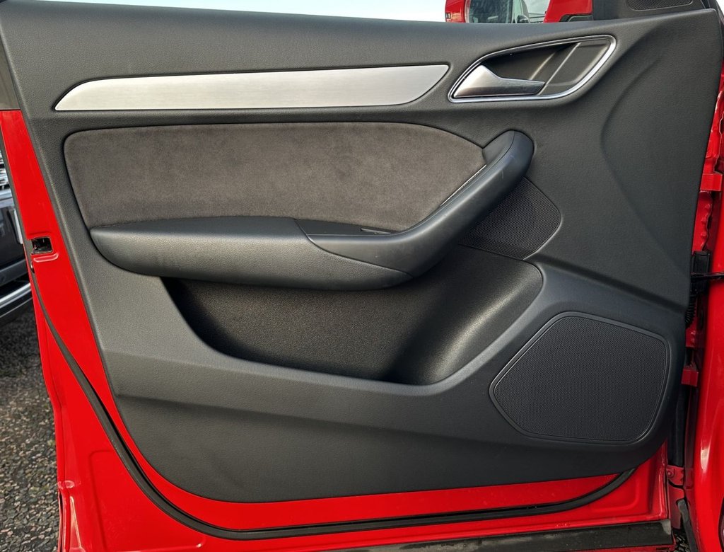 Used Audi Q3 2016 for sale - 76724448: Photo 36