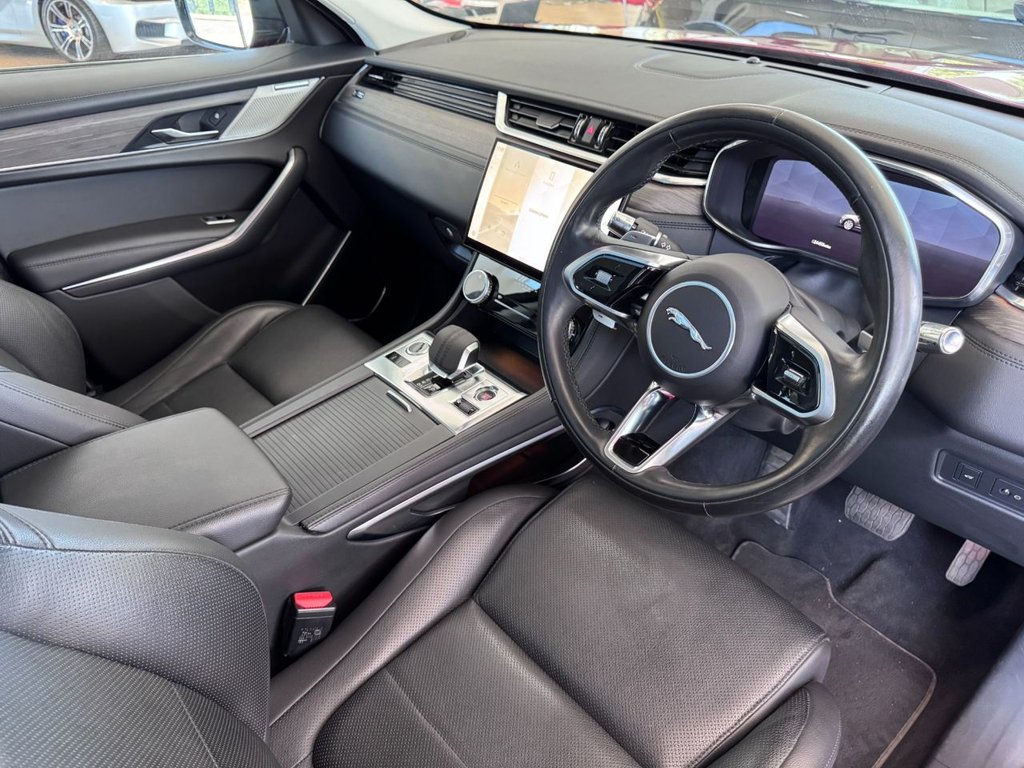 Used Jaguar F-Pace 2021 for sale - 76386052: Photo 11