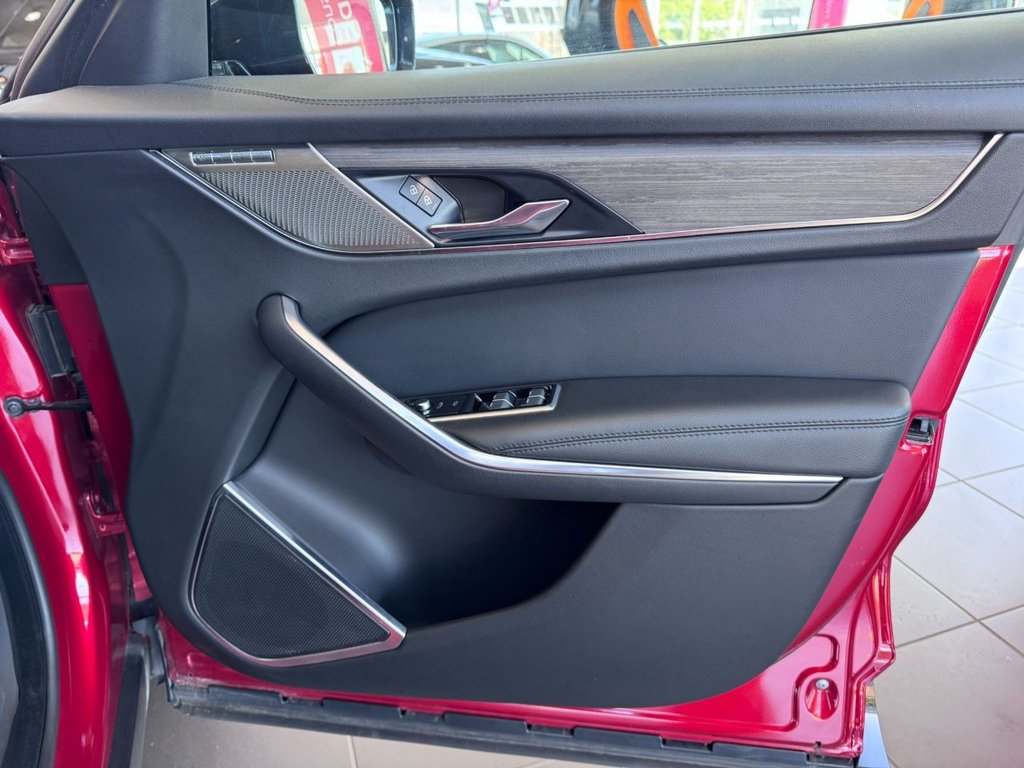 Used Jaguar F-Pace 2021 for sale - 76386052: Photo 14