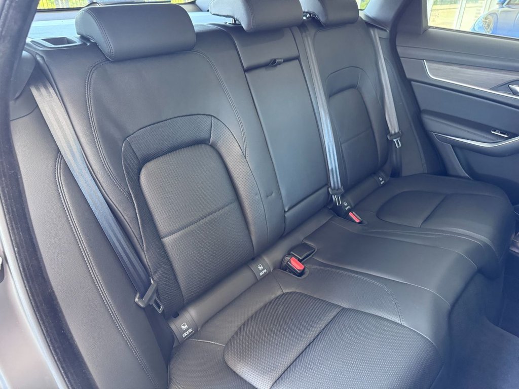 Used Jaguar F-Pace 2021 for sale - 76386052: Photo 16