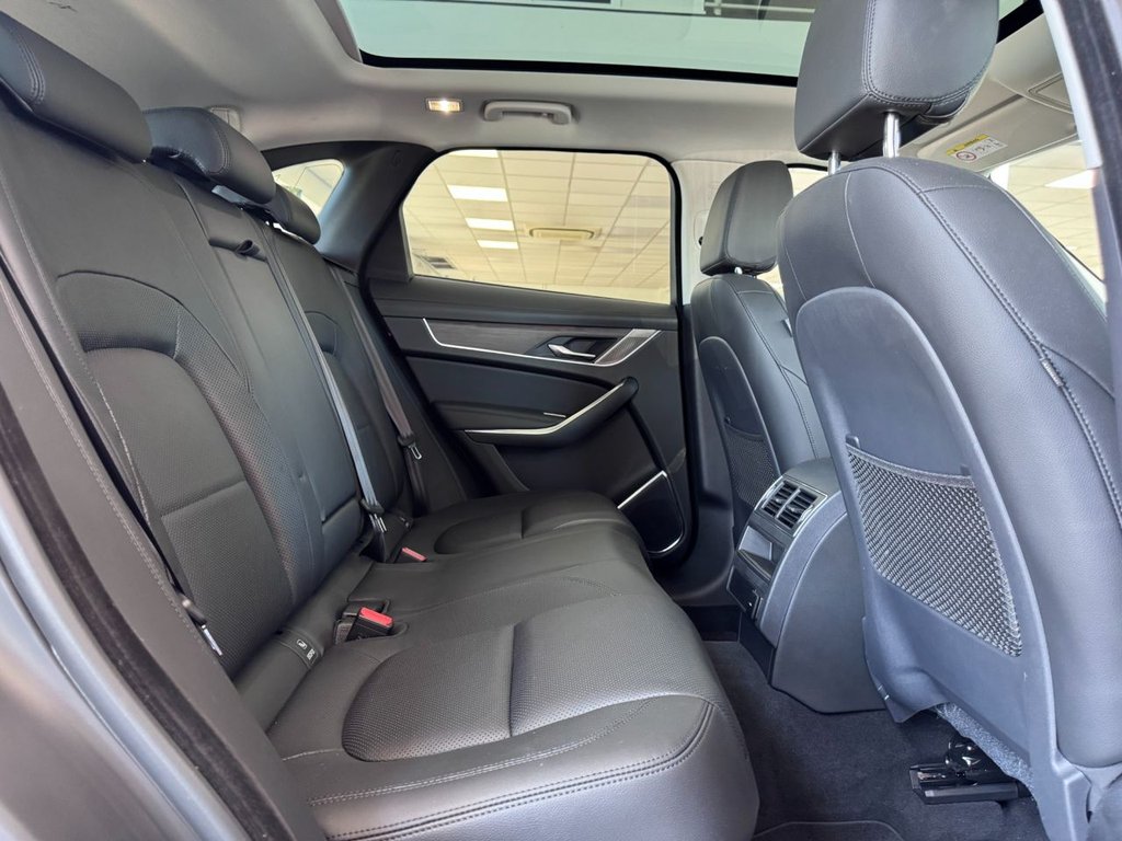 Used Jaguar F-Pace 2021 for sale - 76386052: Photo 17