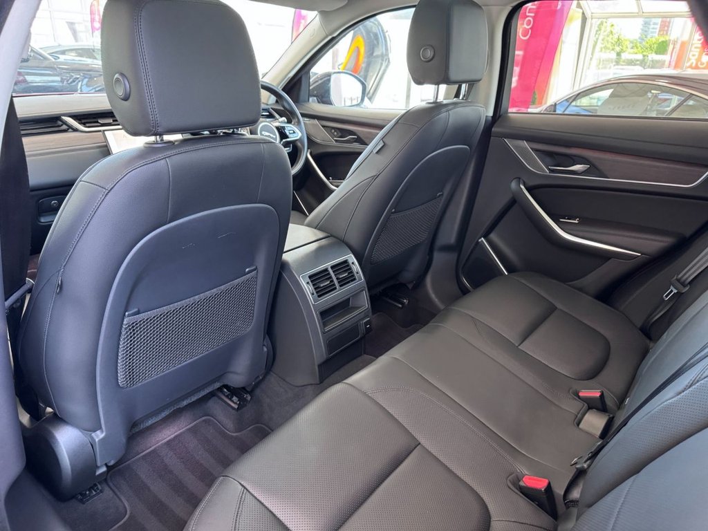 Used Jaguar F-Pace 2021 for sale - 76386052: Photo 22