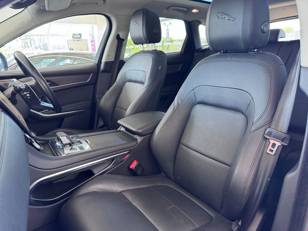 Used Jaguar F-Pace 2021 for sale - 76386052: Photo 27