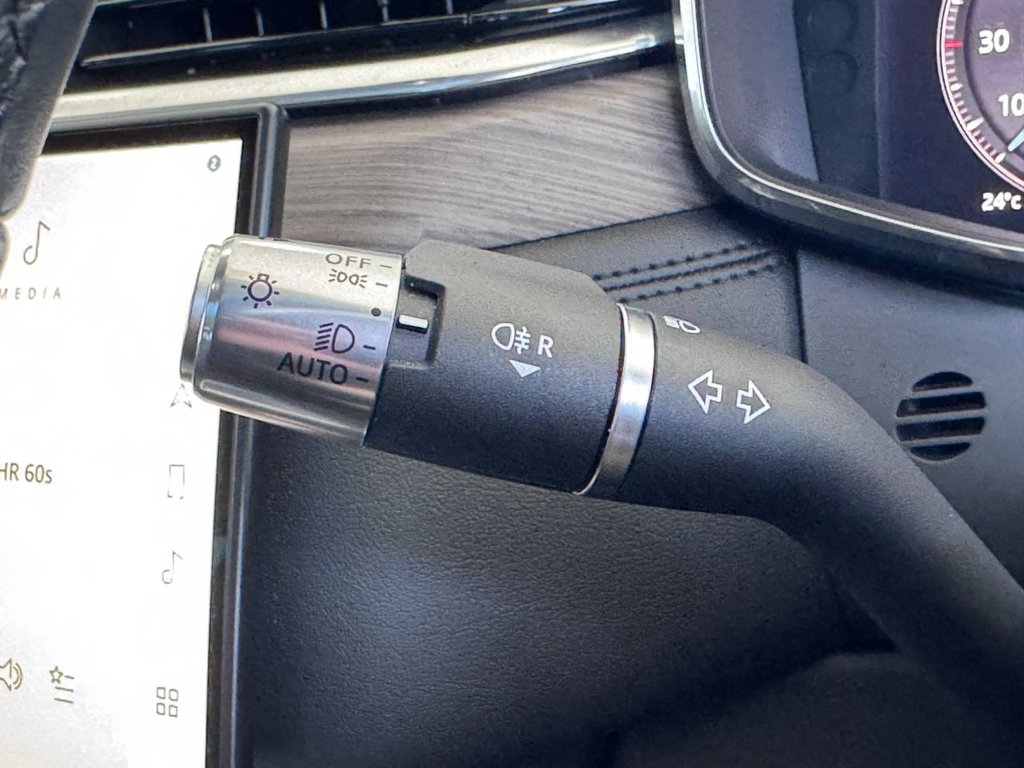 Used Jaguar F-Pace 2021 for sale - 76386052: Photo 38