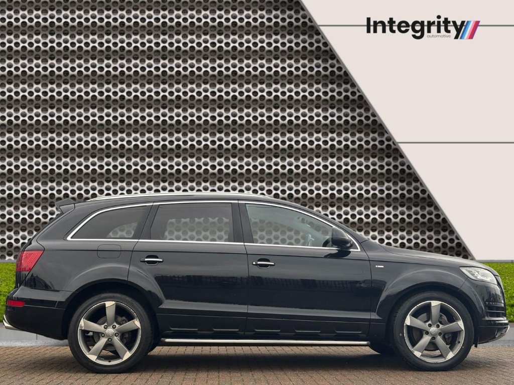 Used Audi Q7 2014 for sale - 76900442: Photo 3