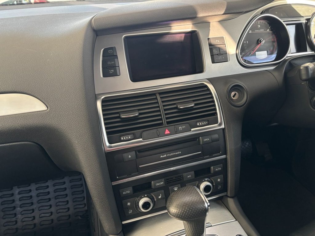 Used Audi Q7 2014 for sale - 76900442: Photo 35