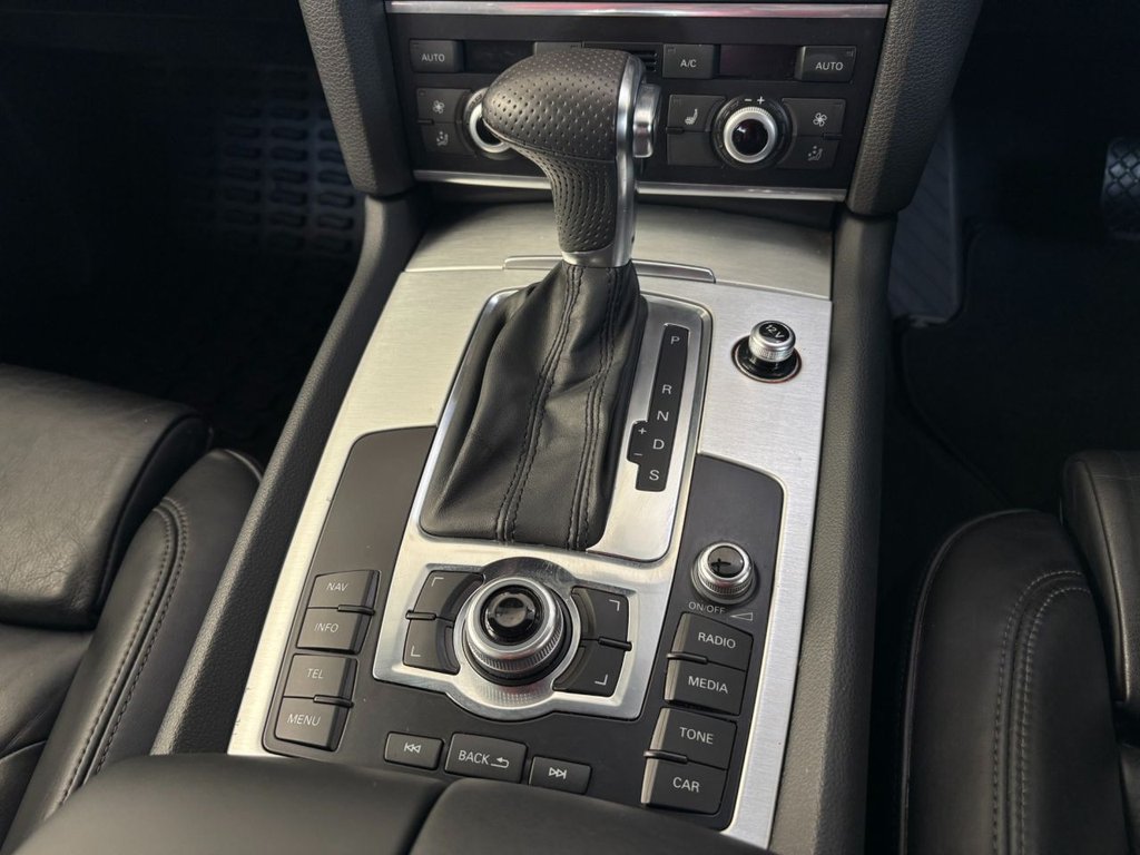 Used Audi Q7 2014 for sale - 76900442: Photo 37