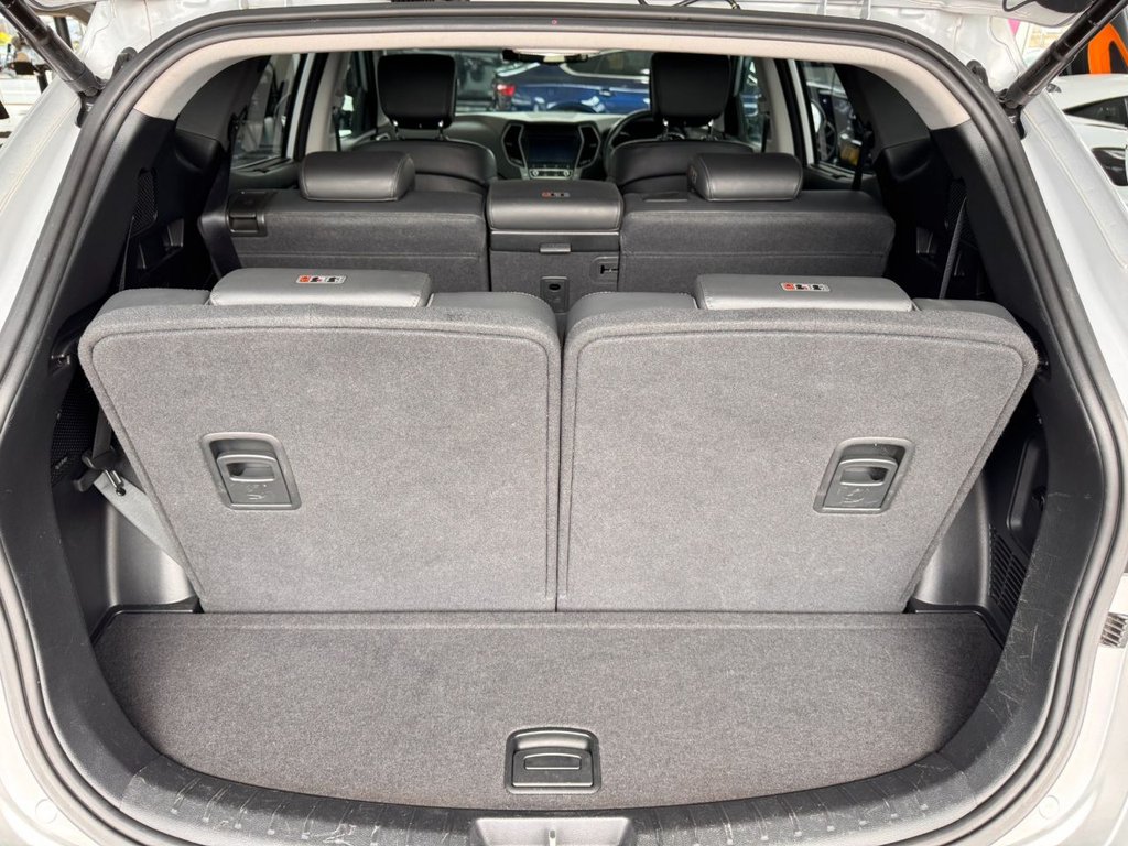 Used Hyundai Santa Fe 2017 for sale - 78088334: Photo 21