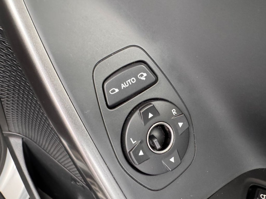 Used Hyundai Santa Fe 2017 for sale - 78088334: Photo 34