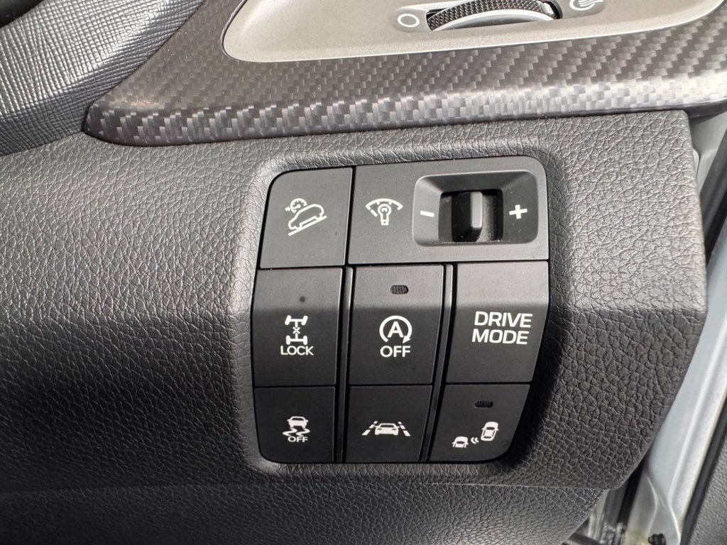 Used Hyundai Santa Fe 2017 for sale - 78088334: Photo 38