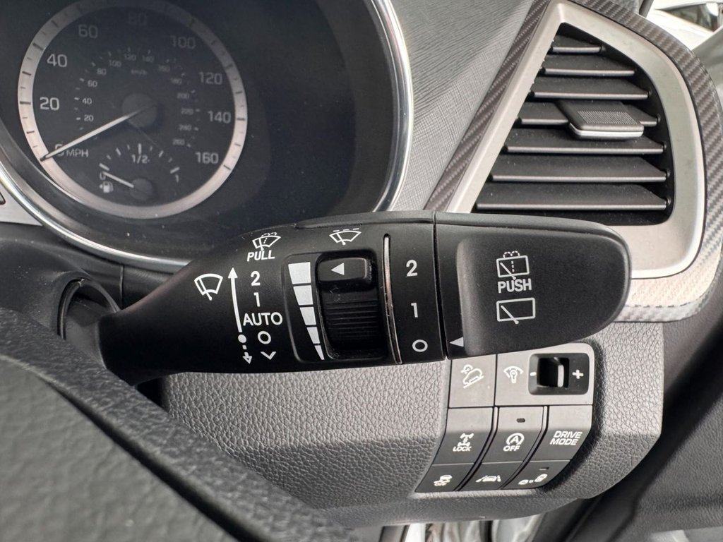 Used Hyundai Santa Fe 2017 for sale - 78088334: Photo 43