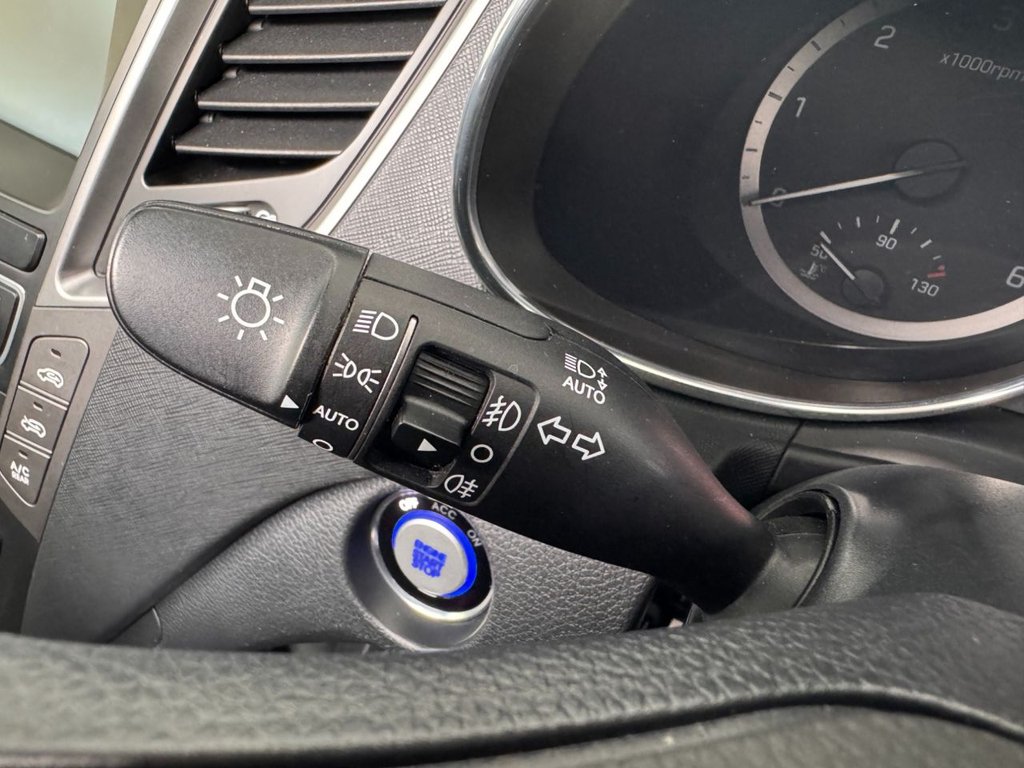 Used Hyundai Santa Fe 2017 for sale - 78088334: Photo 46