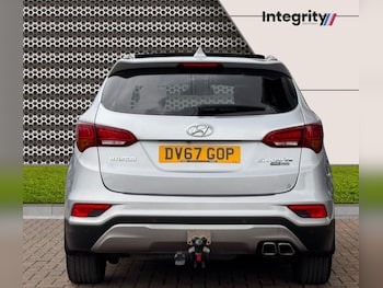 Used Hyundai Santa Fe 2017 for sale - 78088334: Photo