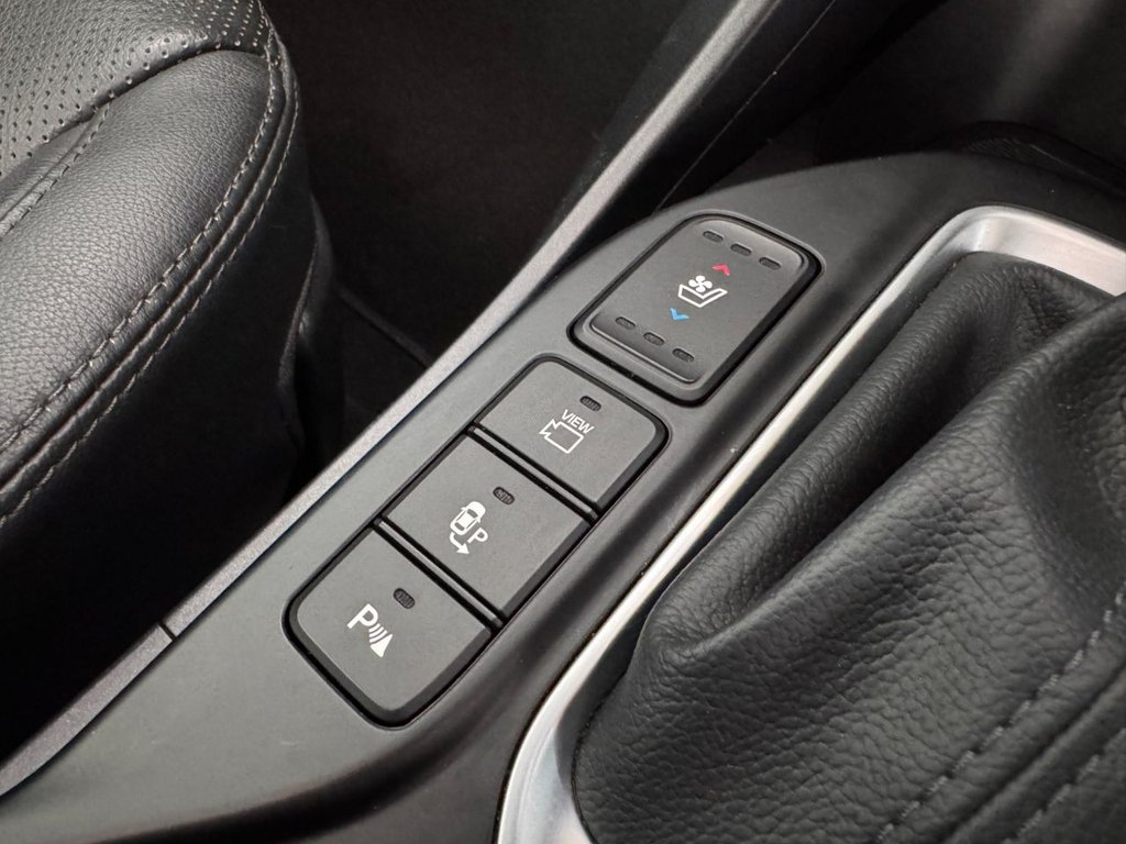 Used Hyundai Santa Fe 2017 for sale - 78088334: Photo 50