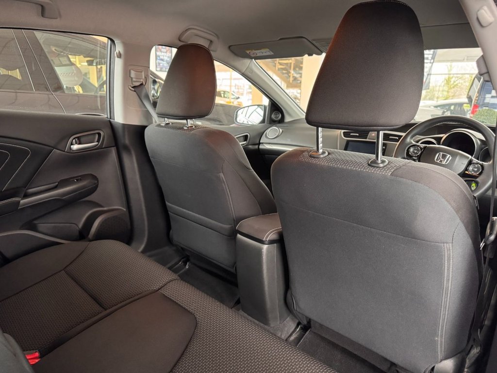 Used Honda Civic 2017 for sale - 77792422: Photo 18