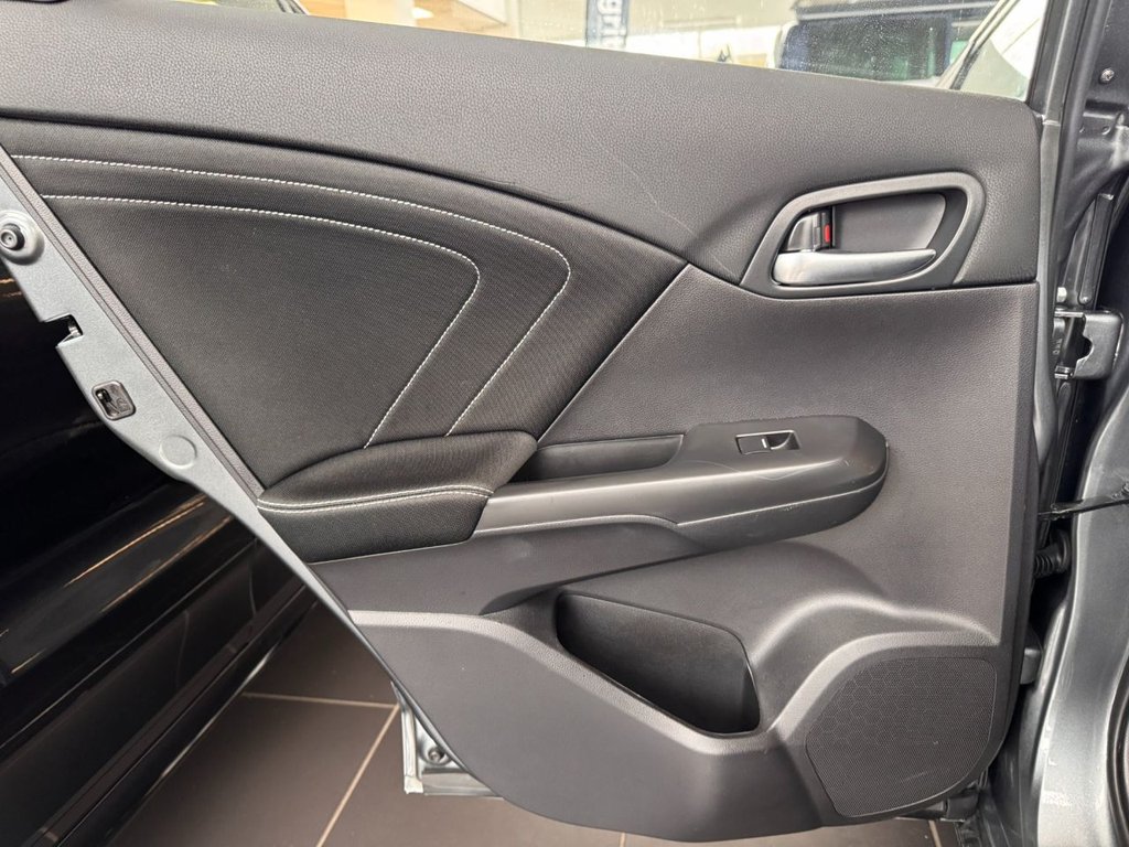 Used Honda Civic 2017 for sale - 77792422: Photo 25