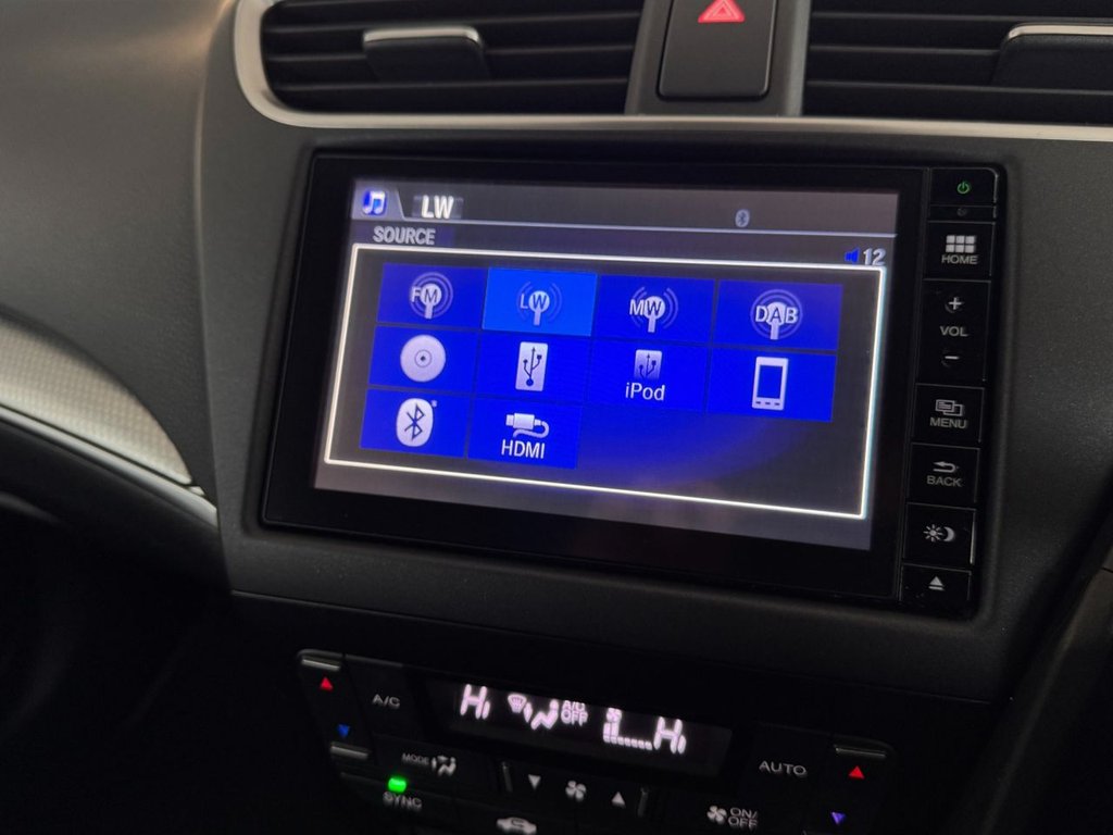 Used Honda Civic 2017 for sale - 77792422: Photo 48