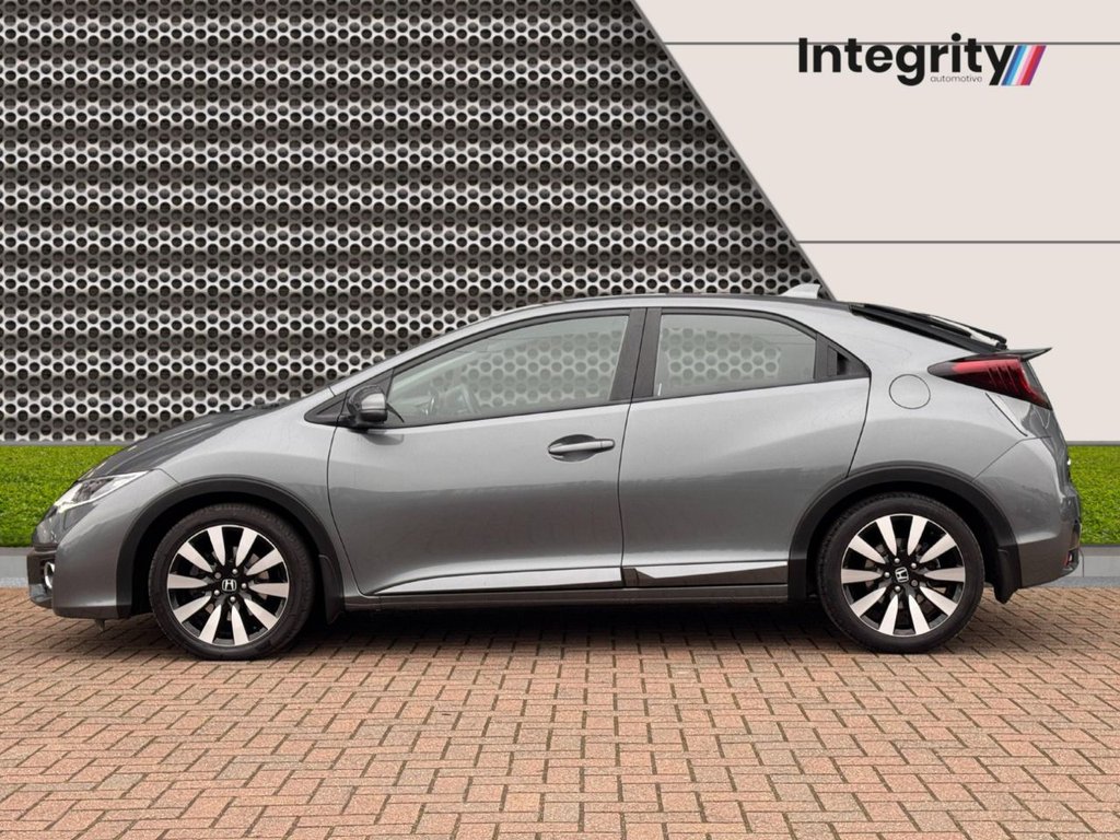 Used Honda Civic 2017 for sale - 77792422: Photo 6