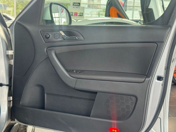 Used Skoda Yeti 2016 for sale - 75630407: Photo 14