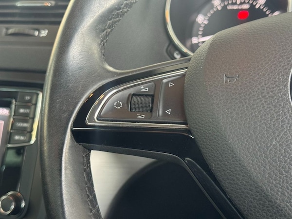Used Skoda Yeti 2016 for sale - 75630407: Photo 37