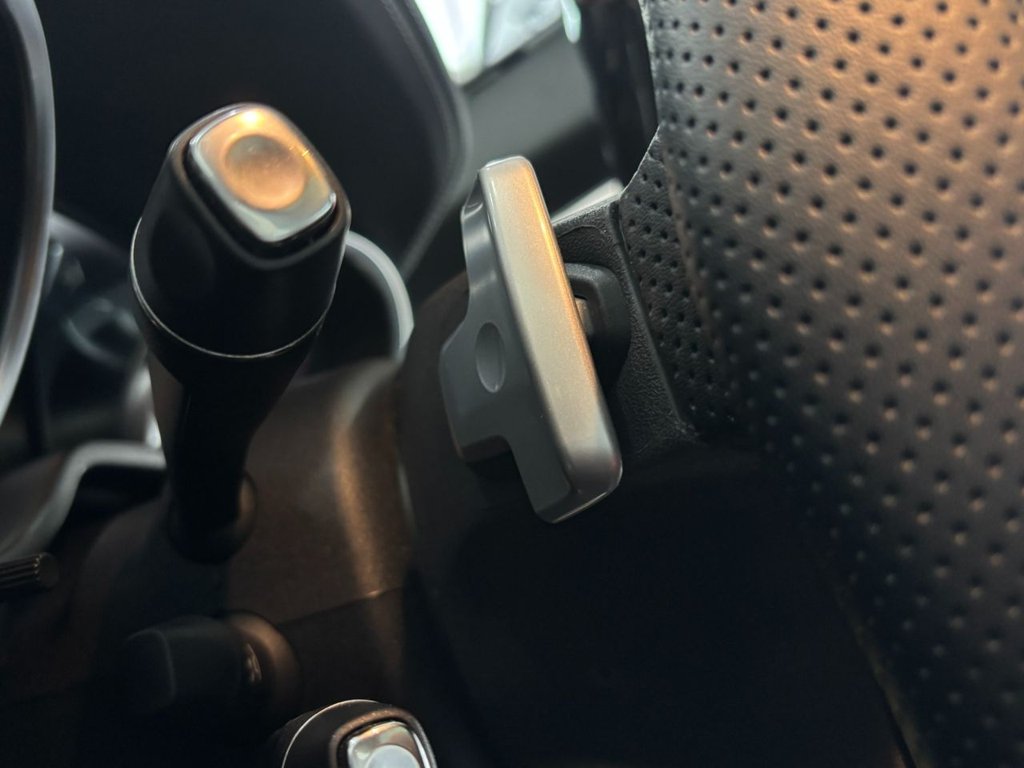 Used Mercedes-Benz SL 2014 for sale - 77672694: Photo 30