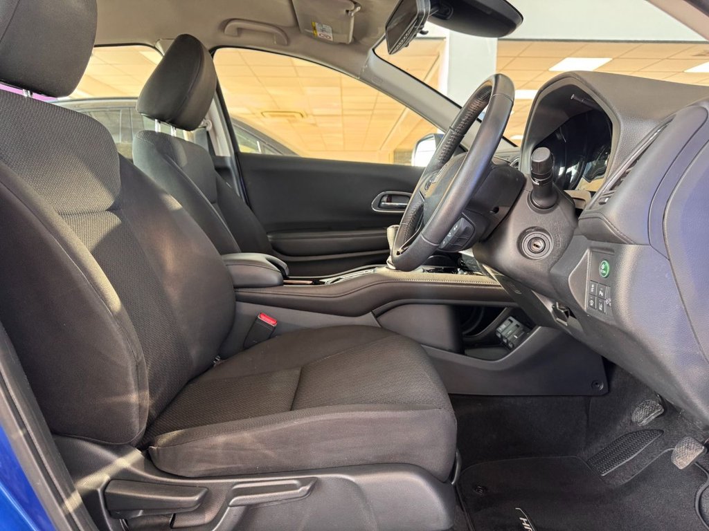 Used Honda HR-V 2018 for sale - 77820865: Photo 12