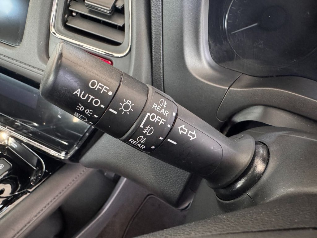 Used Honda HR-V 2018 for sale - 77820865: Photo 39