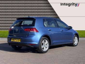 Used Volkswagen Golf 2017 for sale - 74331876: Photo