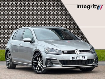 Used Volkswagen Golf 2017 for sale - 78931129: Photo