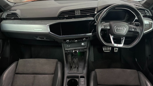 Used Audi Q3 2019 for sale - 76345236: Photo 16