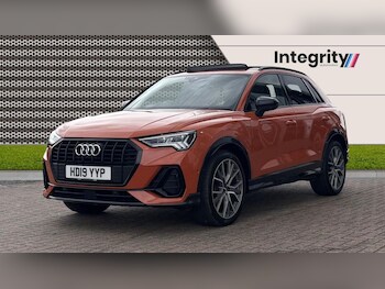 Used Audi Q3 2019 for sale - 76345236: Photo