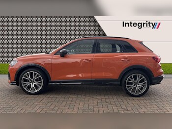 Used Audi Q3 2019 for sale - 76345236: Photo