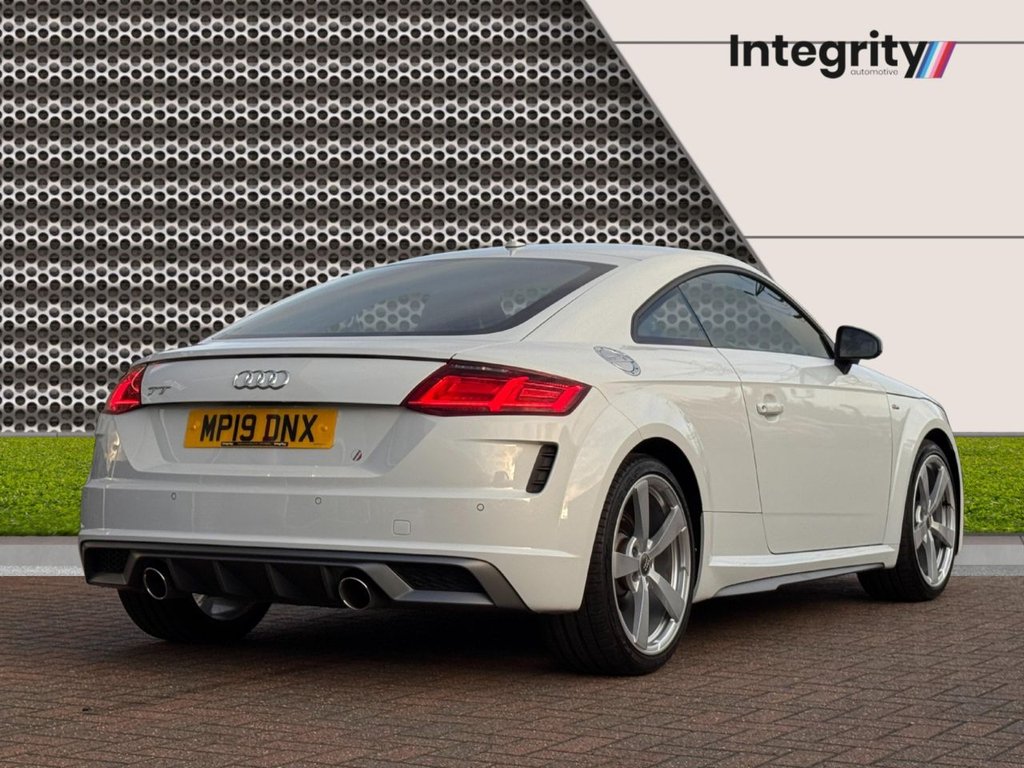 Used Audi TT 2019 for sale - 76416905: Photo 2