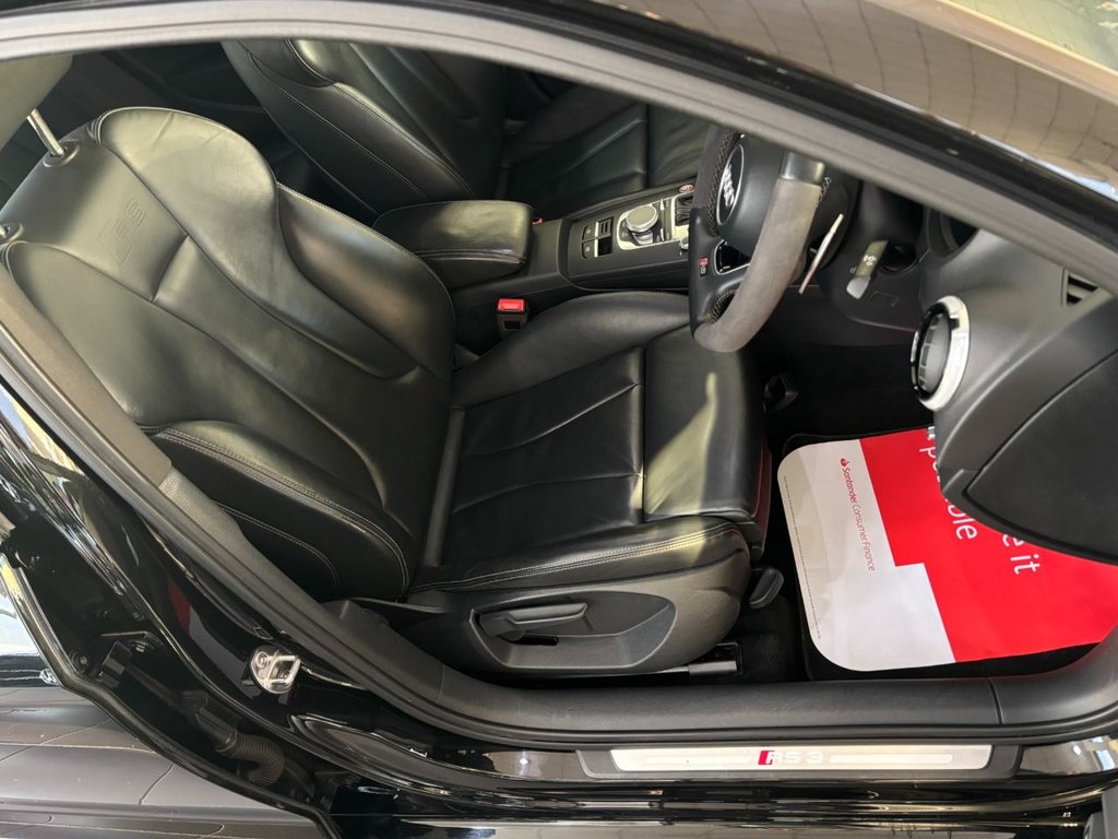 Used Audi RS3 2018 for sale - 77356640: Photo 17