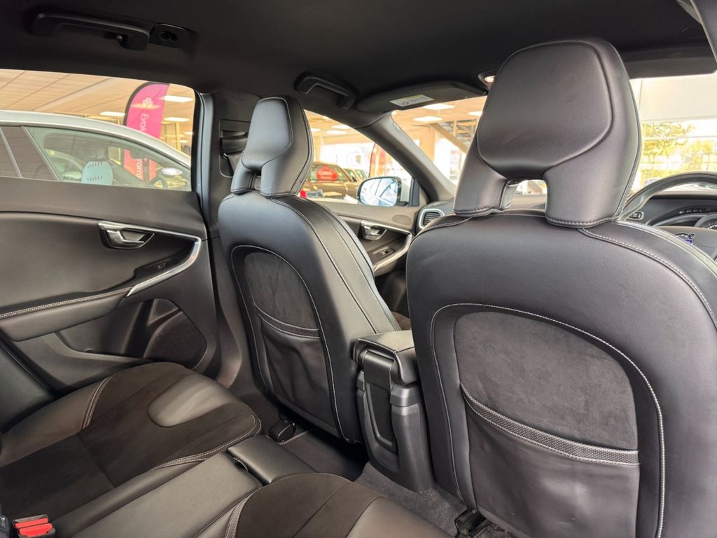 Used Volvo V40 2014 for sale - 76266669: Photo 18