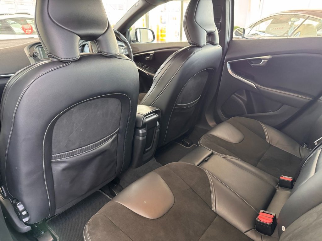 Used Volvo V40 2014 for sale - 76266669: Photo 21