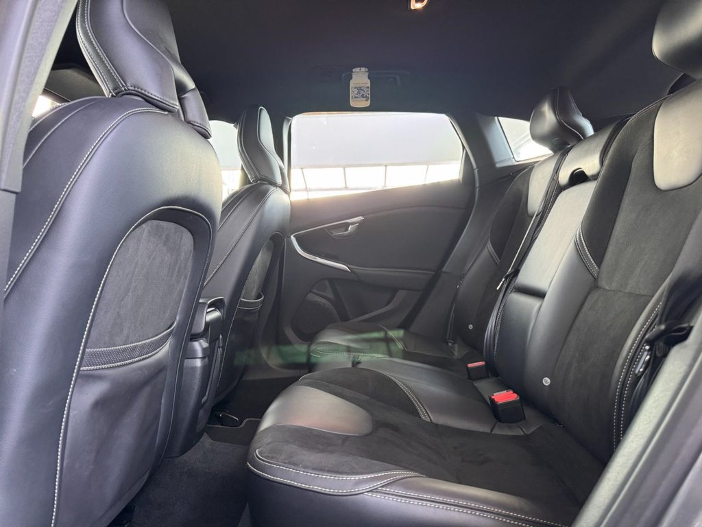 Used Volvo V40 2014 for sale - 76266669: Photo 23