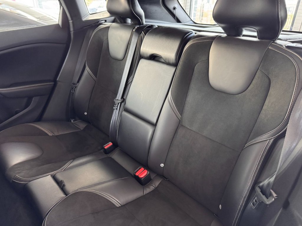 Used Volvo V40 2014 for sale - 76266669: Photo 24