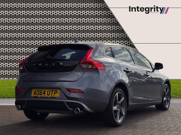 Used Volvo V40 2014 for sale - 76266669: Photo 3