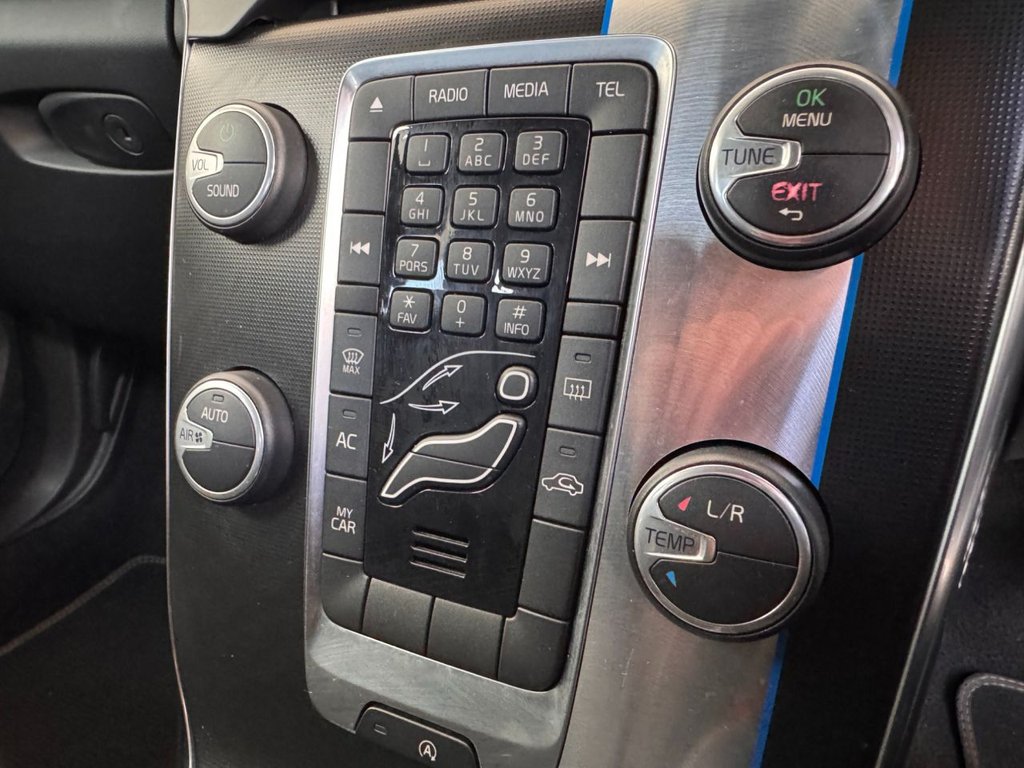 Used Volvo V40 2014 for sale - 76266669: Photo 42