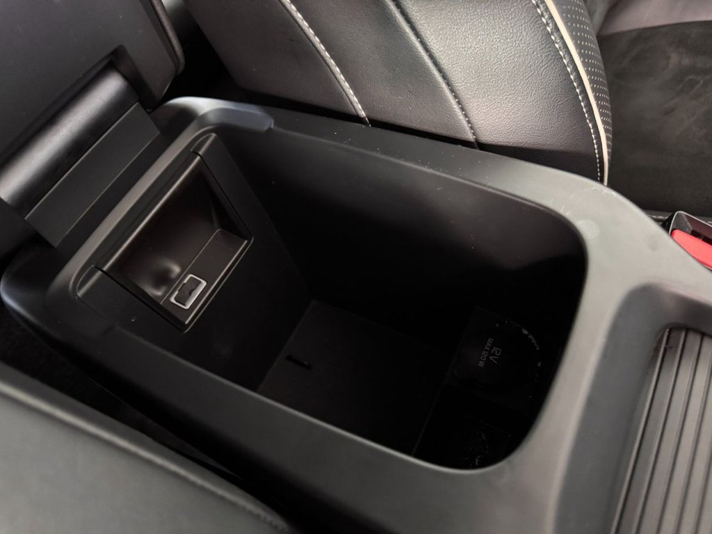 Used Volvo V40 2014 for sale - 76266669: Photo 44