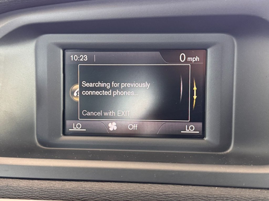 Used Volvo V40 2014 for sale - 76266669: Photo 49